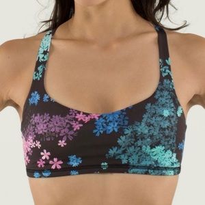 NWT Lululemon Free to Be Bra in Petal Pop Multi Sz 6